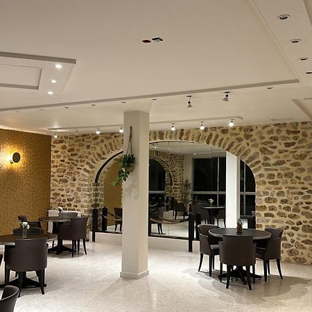 Thoiry Etoile Lodge Esterno foto