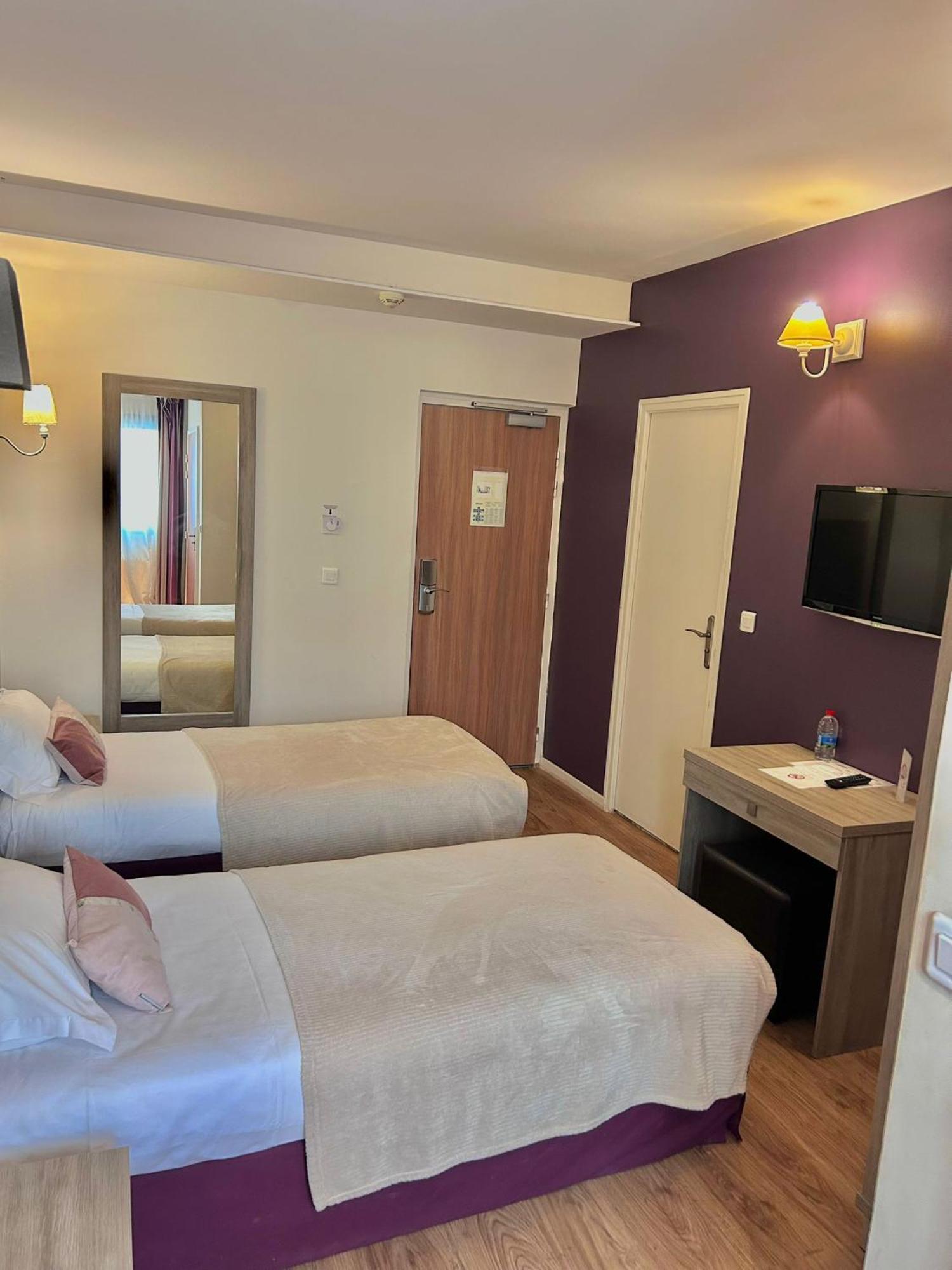 Thoiry Etoile Lodge Esterno foto
