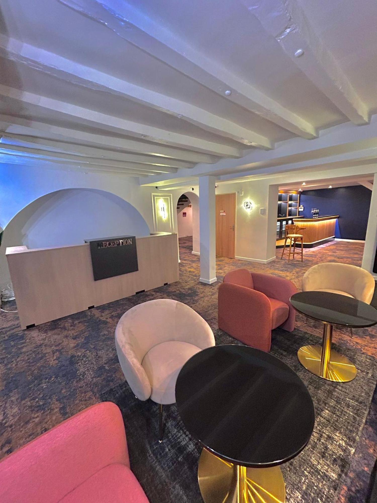 Thoiry Etoile Lodge Esterno foto