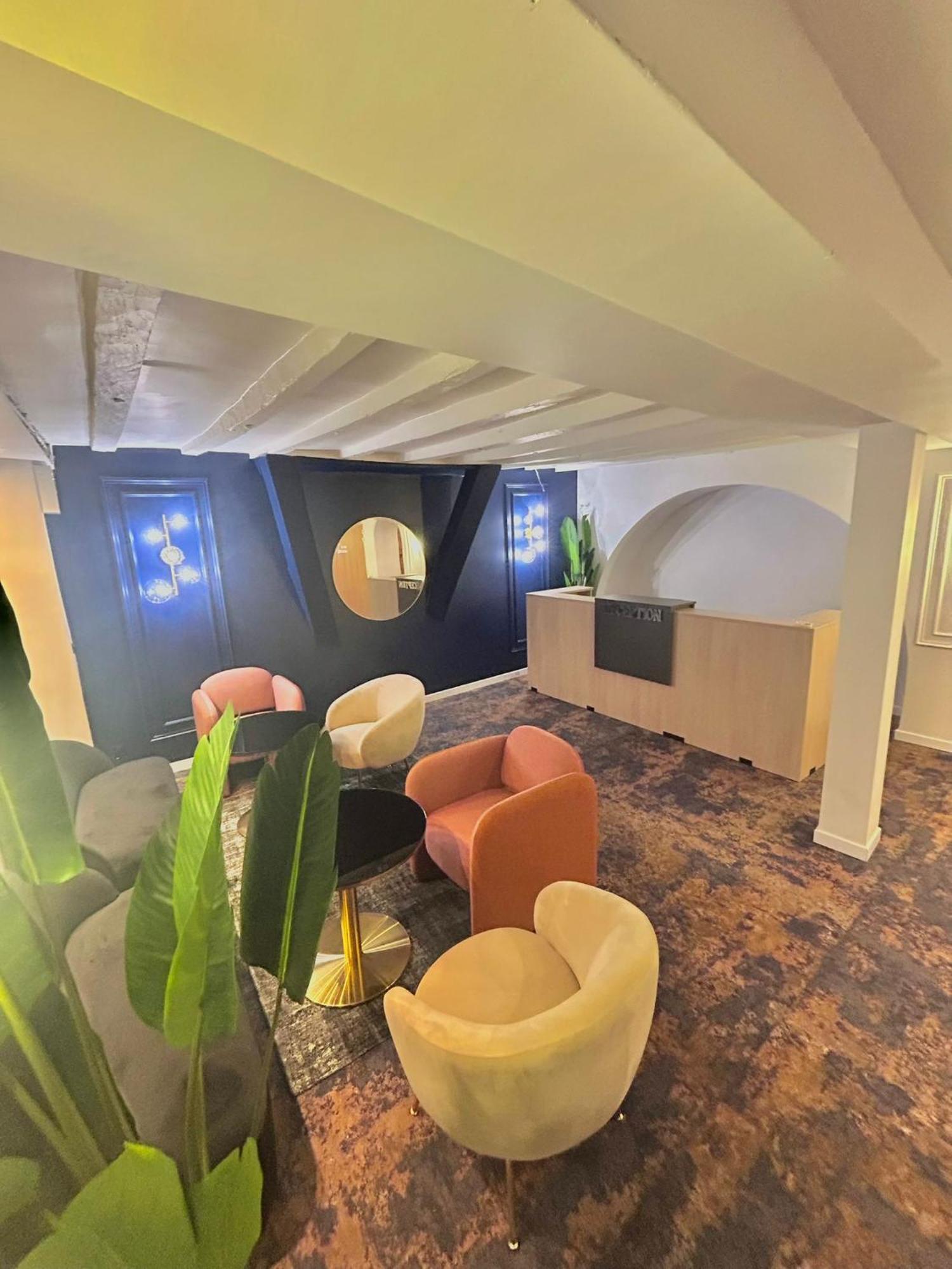 Thoiry Etoile Lodge Esterno foto